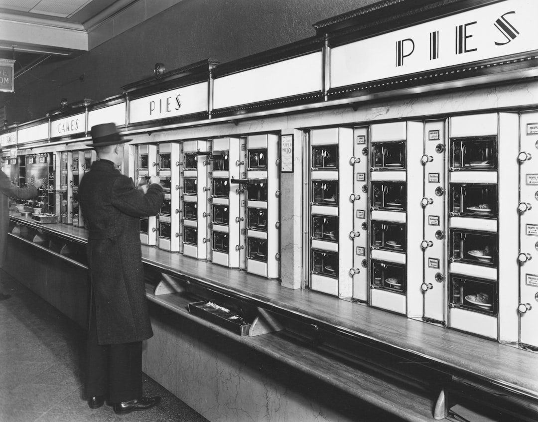 Photo Grocery store cart